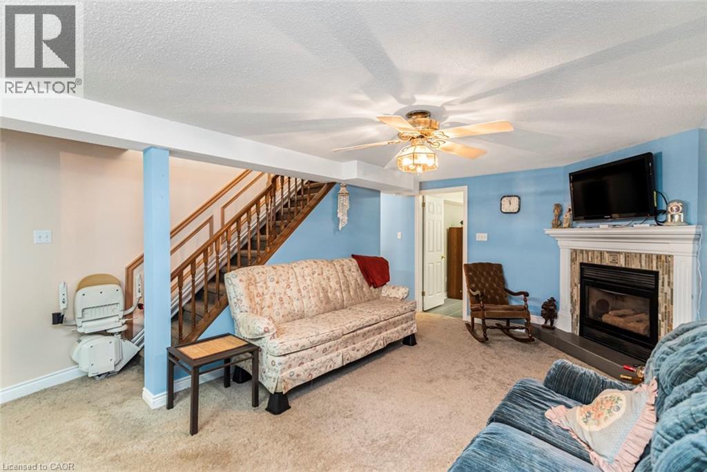 10 Wentworth Drive Unit# 36, Grimsby, Ontario  L3M 5G3 - Photo 35 - 40771399