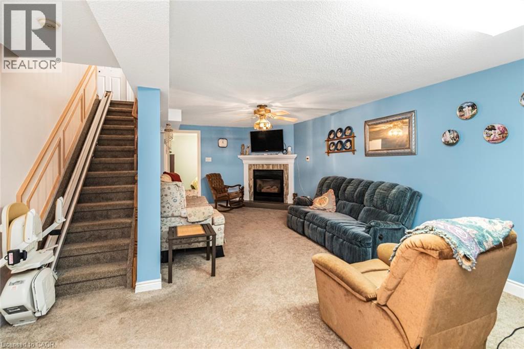 10 Wentworth Drive Unit# 36, Grimsby, Ontario  L3M 5G3 - Photo 37 - 40771399