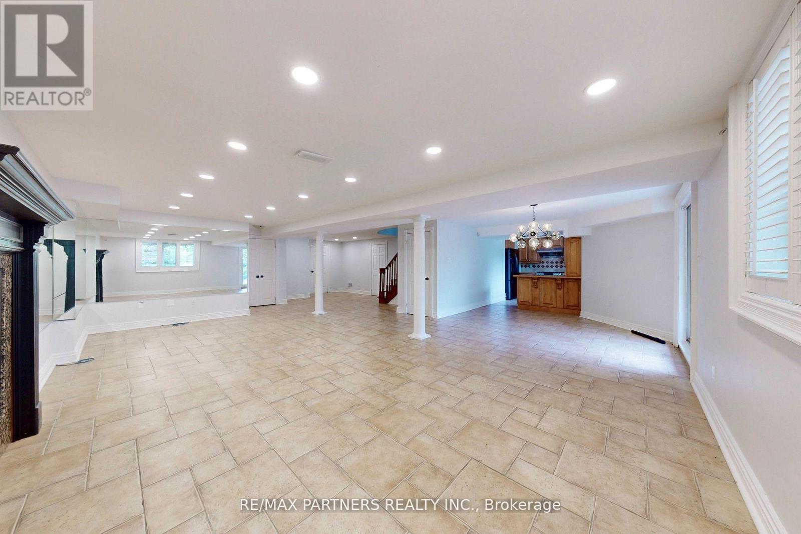 31 Eyer Drive, Markham (Cachet), Ontario  L6C 1T8 - Photo 41 - N12412944