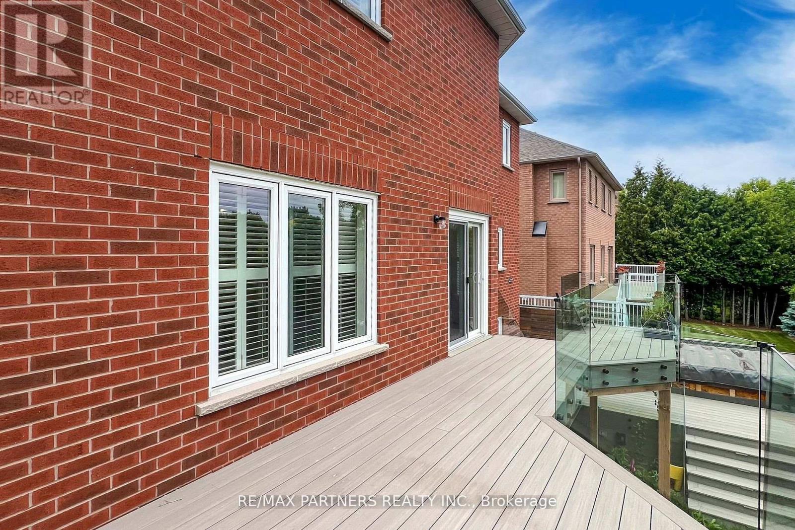 31 Eyer Drive, Markham (Cachet), Ontario  L6C 1T8 - Photo 45 - N12412944