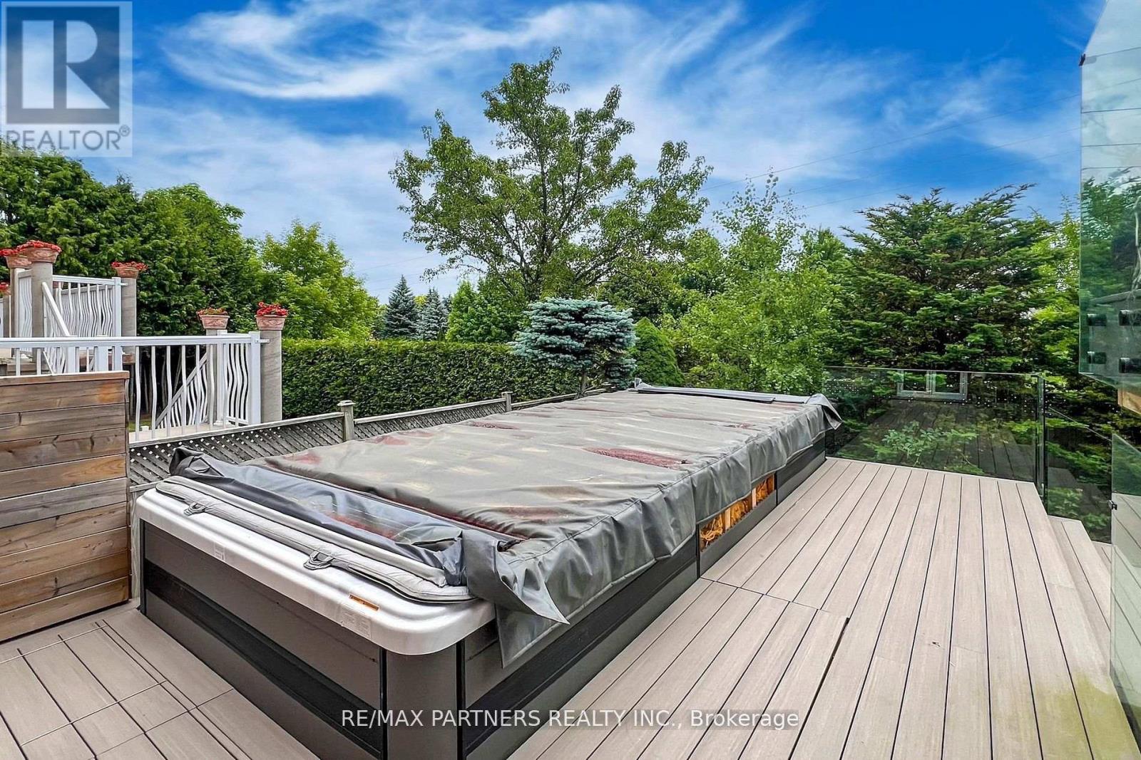 31 Eyer Drive, Markham (Cachet), Ontario  L6C 1T8 - Photo 47 - N12412944