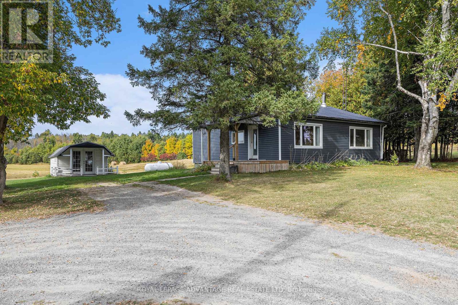 19320 HIGHWAY 7 ROAD, Tay Valley, Ontario