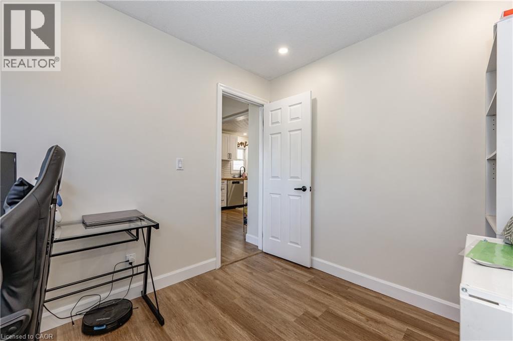 64 Churchill Street, St. Catharines, Ontario  L2S 2P5 - Photo 14 - 40767694