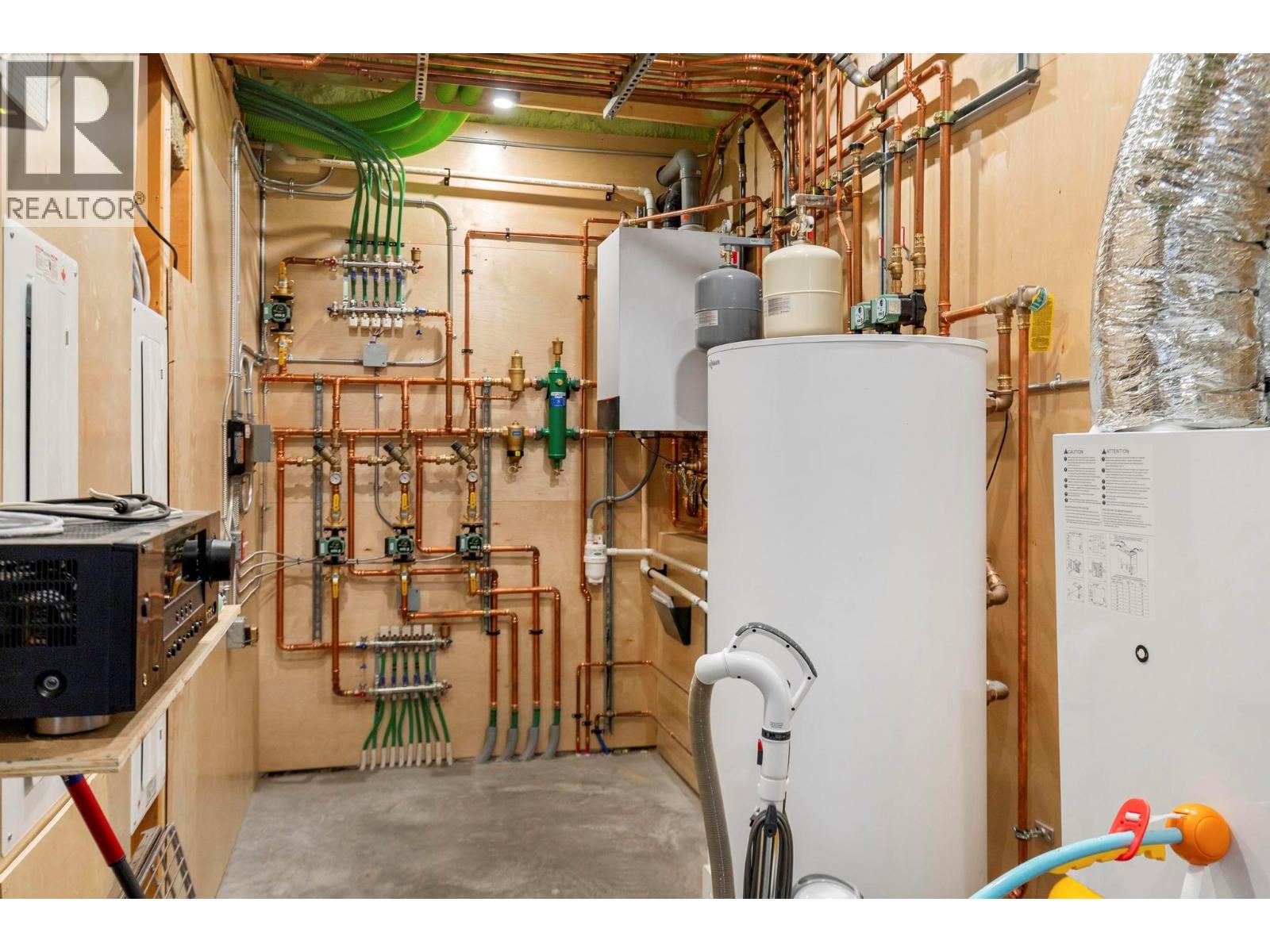 120 Sunset Boulevard, Vernon, British Columbia  V1H 1T7 - Photo 88 - 10362635