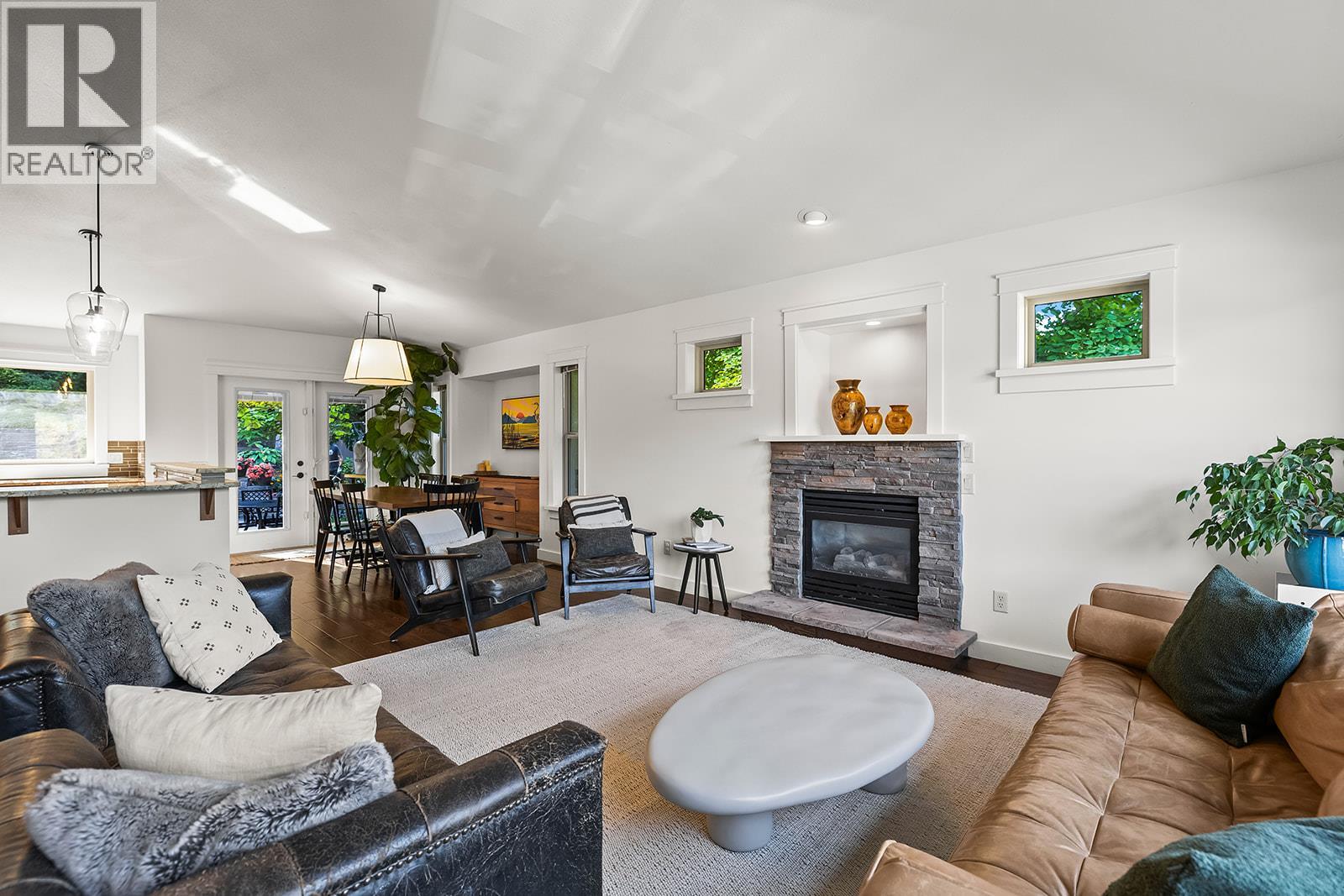 2113 Bowron Street, Kelowna, British Columbia  V1V 2L6 - Photo 7 - 10363108