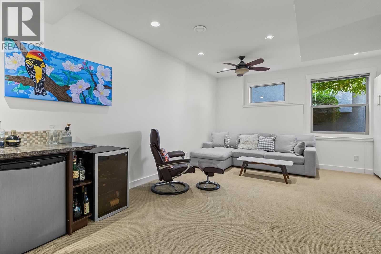 2113 Bowron Street, Kelowna, British Columbia  V1V 2L6 - Photo 35 - 10363108