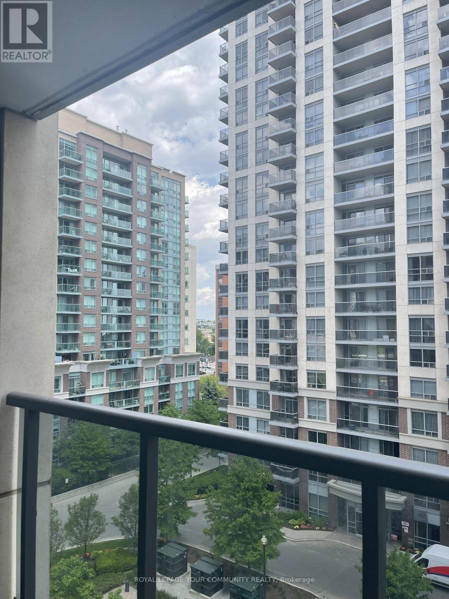 701 - 1 Michael Power Place, Toronto, Ontario  M9A 0A5 - Photo 9 - W12346992