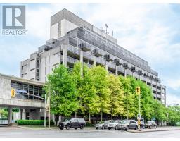 304 - 1040 THE QUEENSWAY, Toronto, Ontario