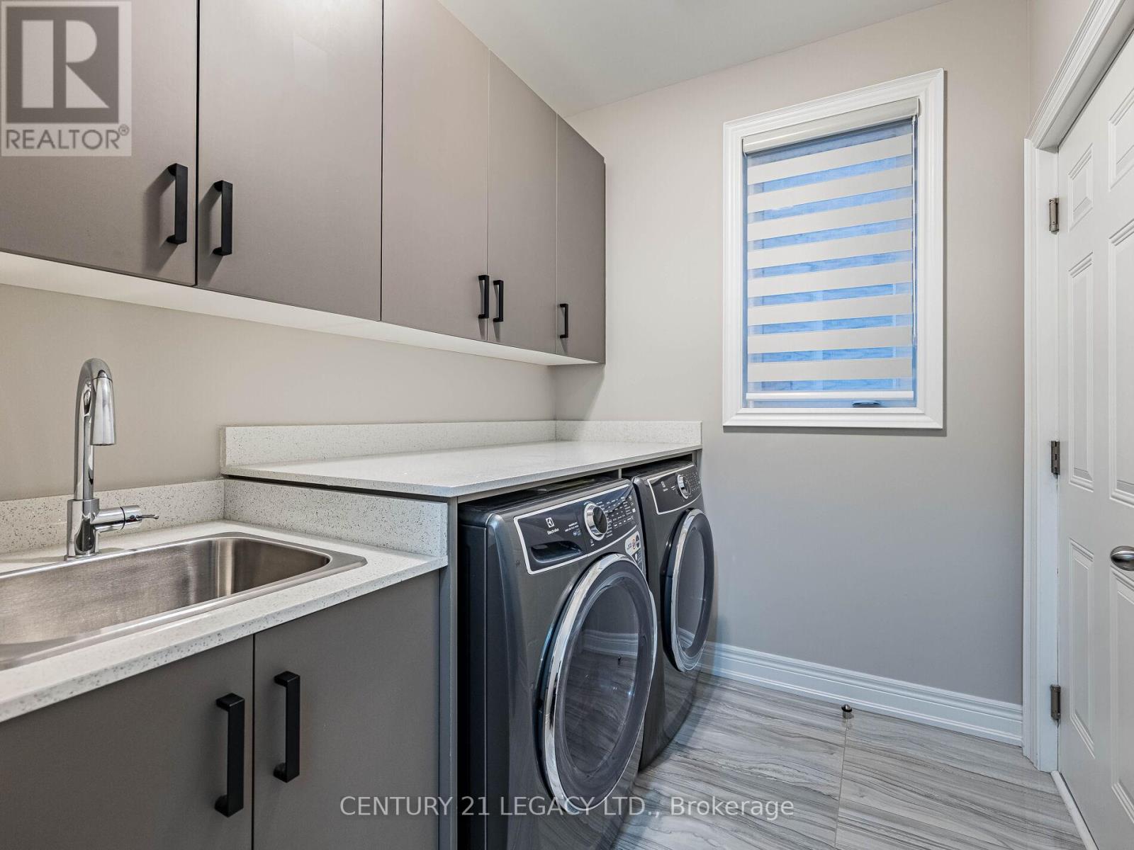 21 Goodview Drive, Brampton, Ontario  L6R 4C3 - Photo 27 - W12412958