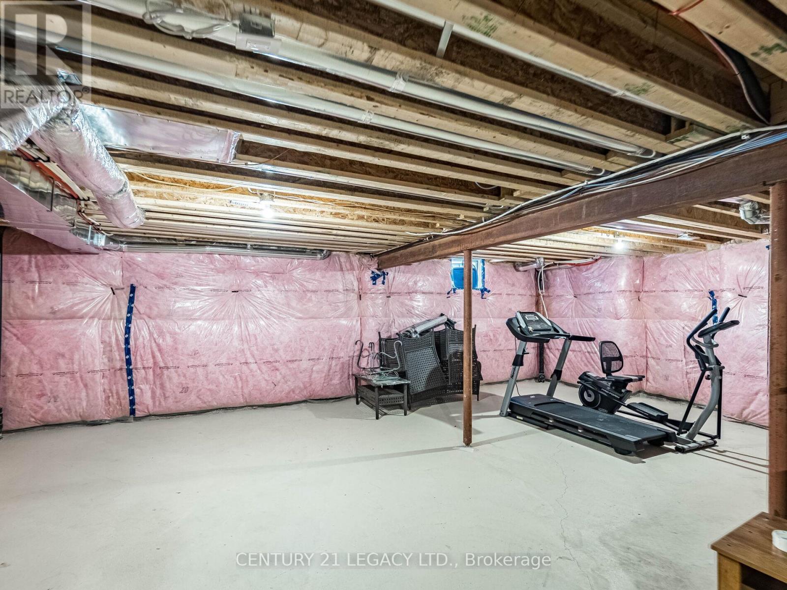 21 Goodview Drive, Brampton, Ontario  L6R 4C3 - Photo 46 - W12412958