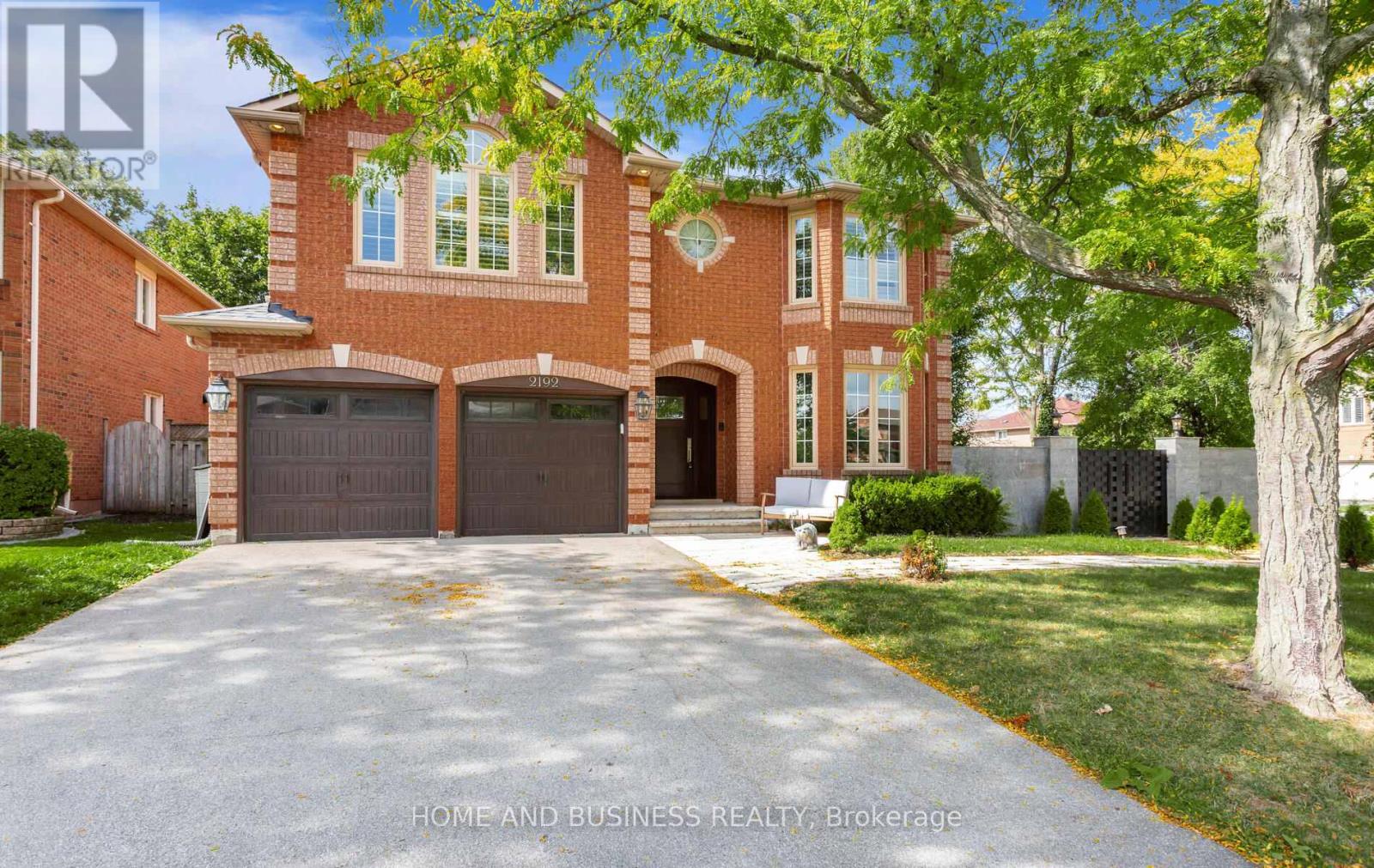 2192 OAKMEAD BOULEVARD, Oakville, Ontario
