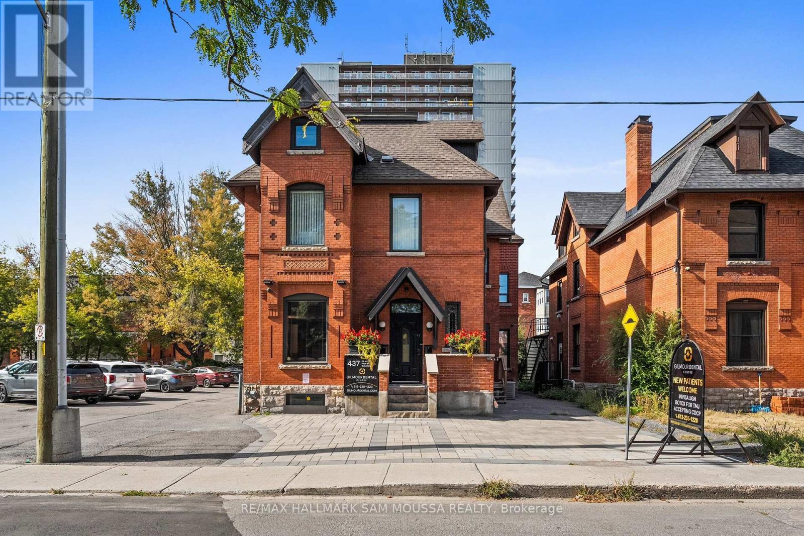 200 - 437 GILMOUR STREET, Ottawa, Ontario