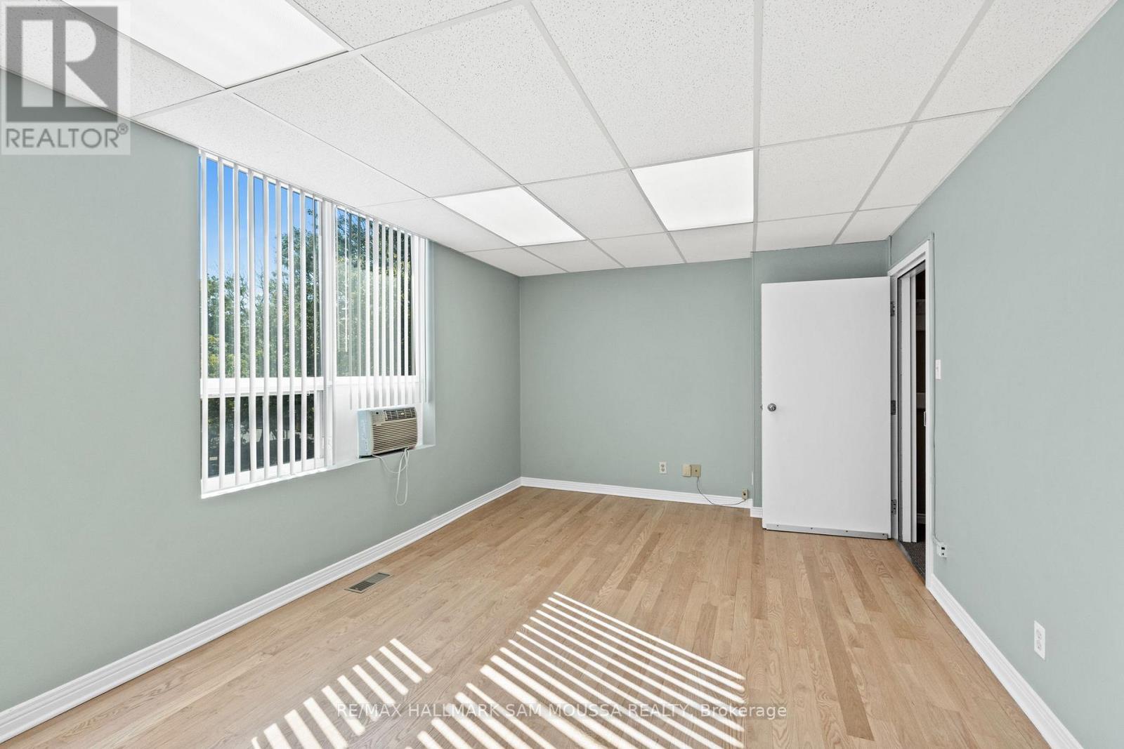 200 - 437 Gilmour Street, Ottawa, Ontario  K2P 0R5 - Photo 19 - X11921085