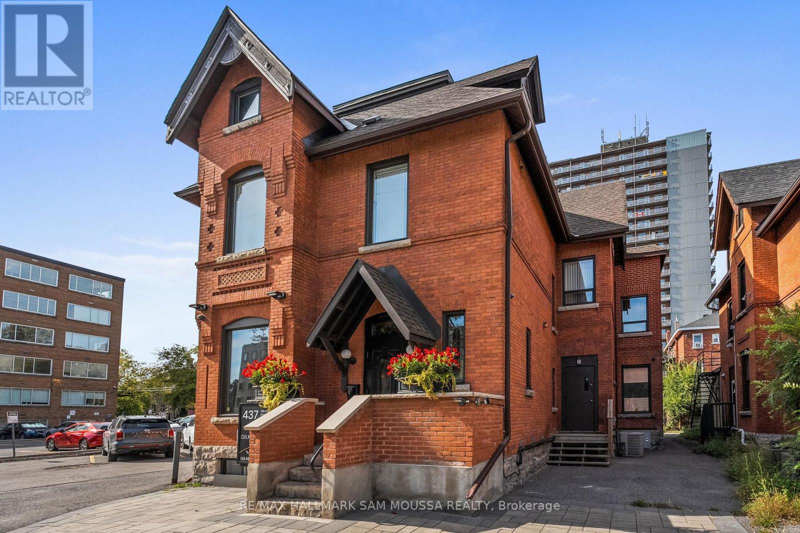 200 - 437 Gilmour Street, Ottawa, Ontario  K2P 0R5 - Photo 3 - X11921085