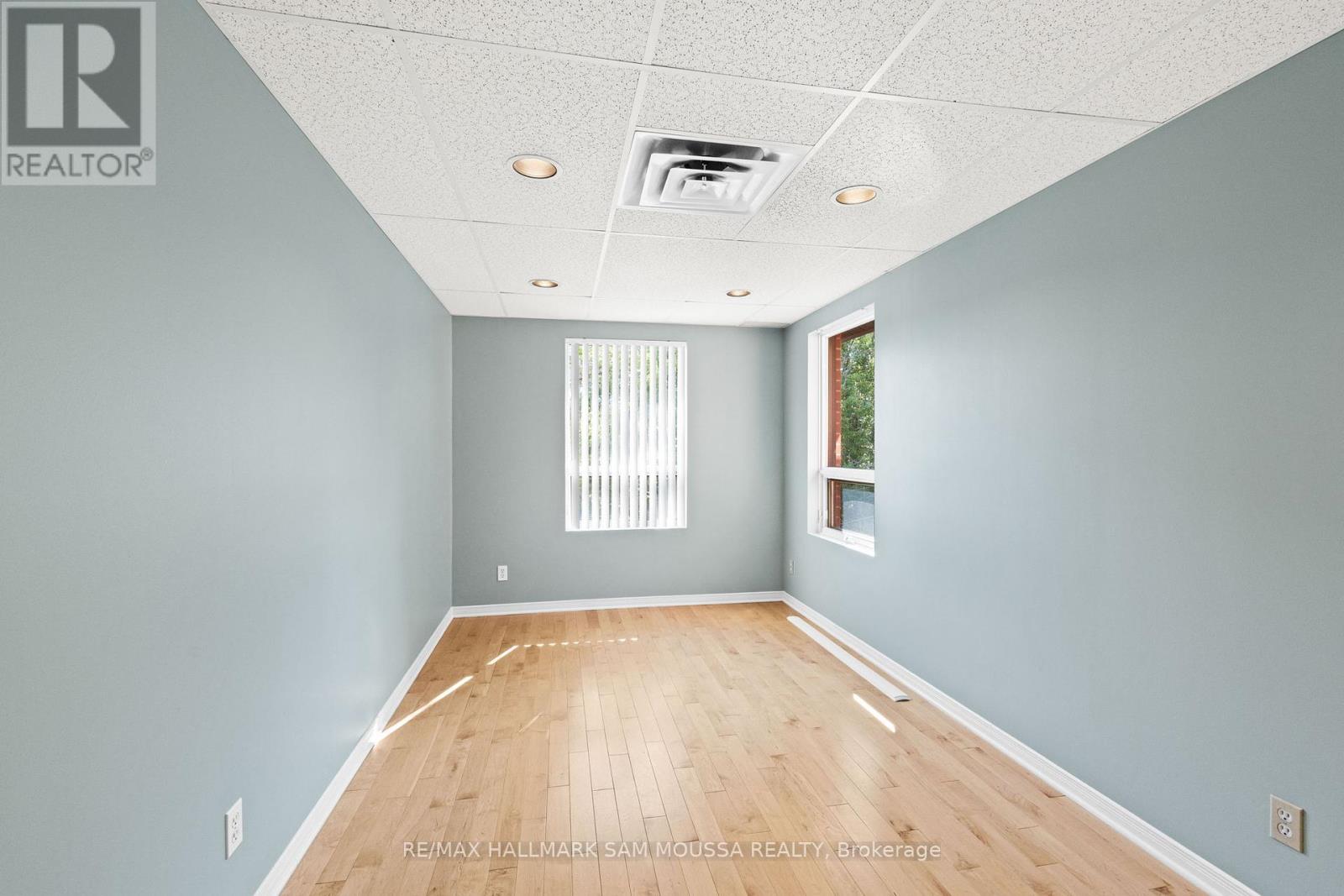 200 - 437 Gilmour Street, Ottawa, Ontario  K2P 0R5 - Photo 9 - X11921085