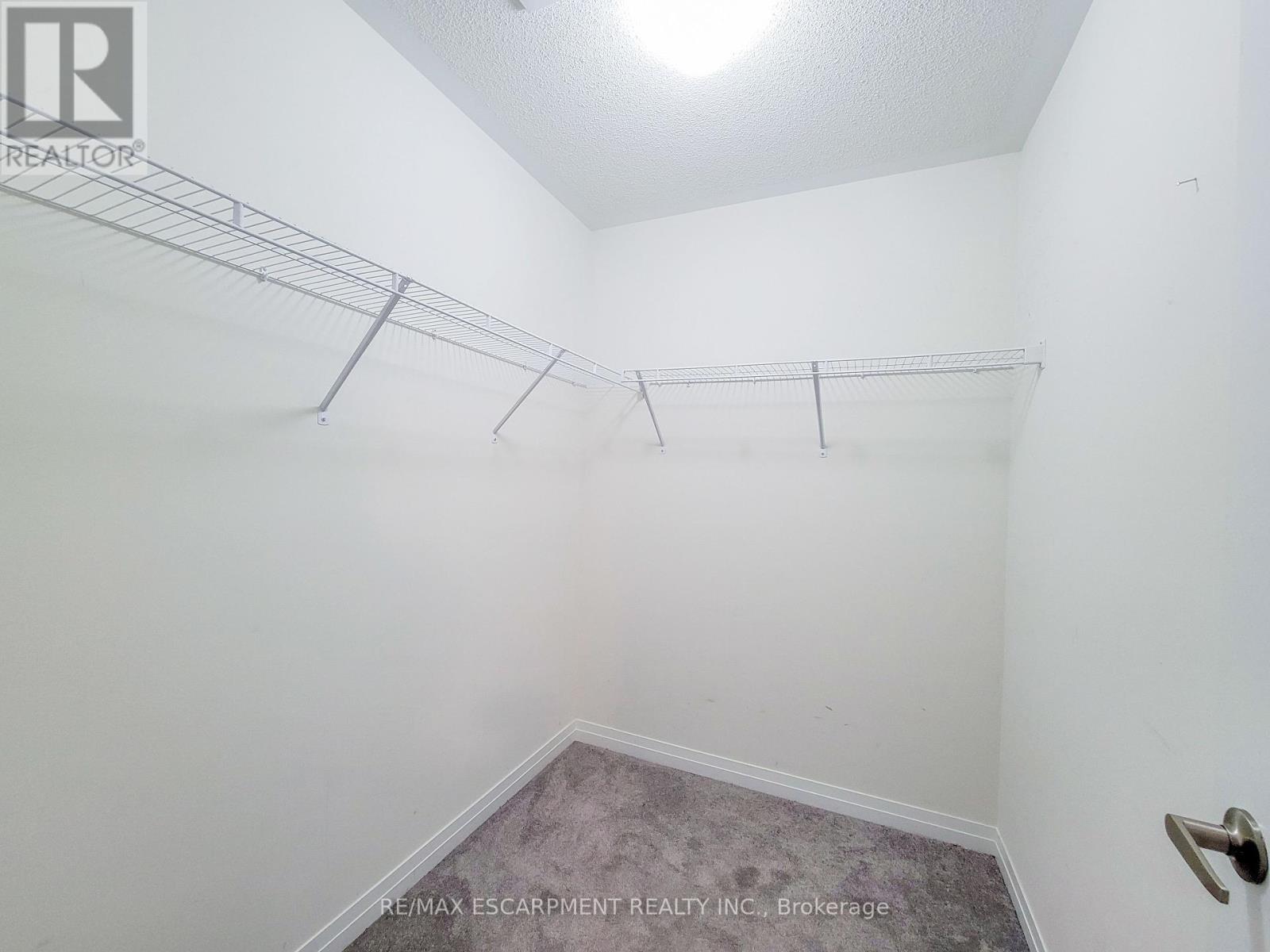 4 - 10 Freedom Crescent, Hamilton, Ontario  L0R 1W0 - Photo 27 - X12412940