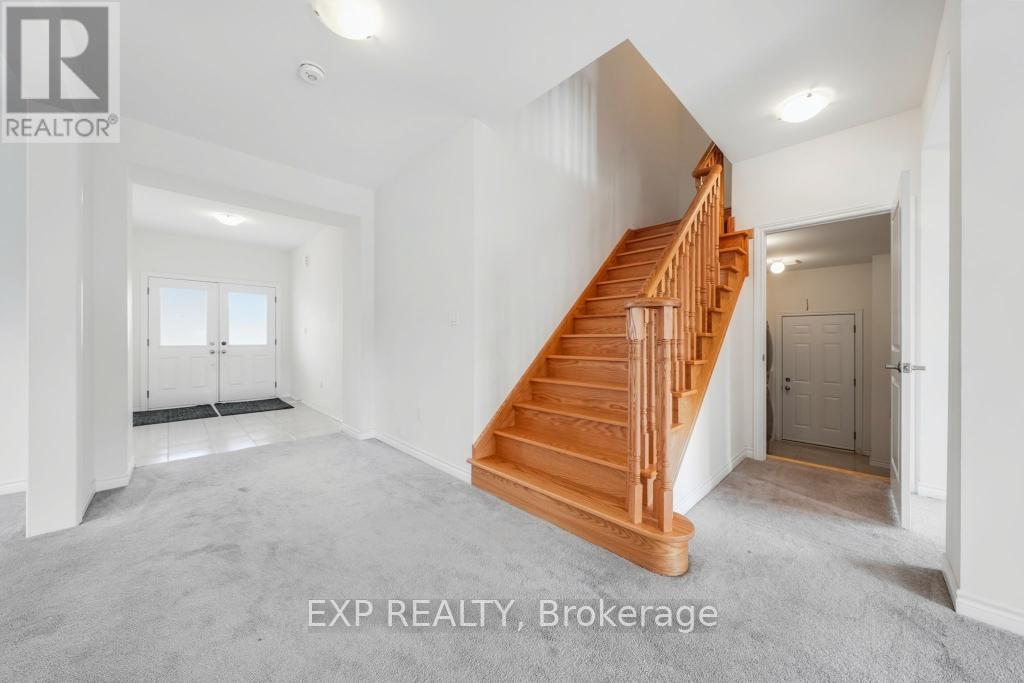9 Todd Crescent, Southgate, Ontario  N0C 1B0 - Photo 3 - X12412969