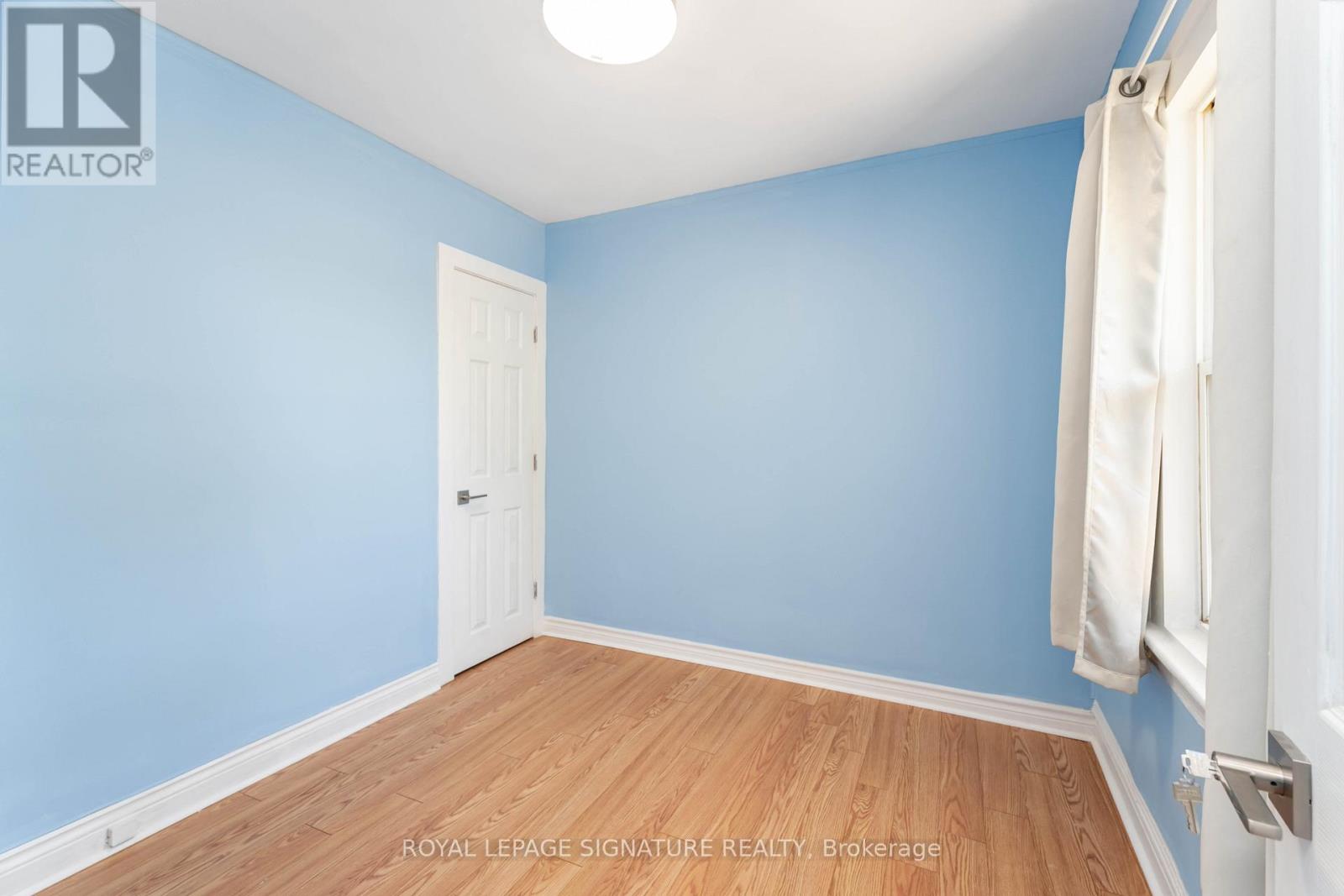 84 Frederick Avenue, Hamilton (Crown Point), Ontario  L8H 4K6 - Photo 24 - X12412972