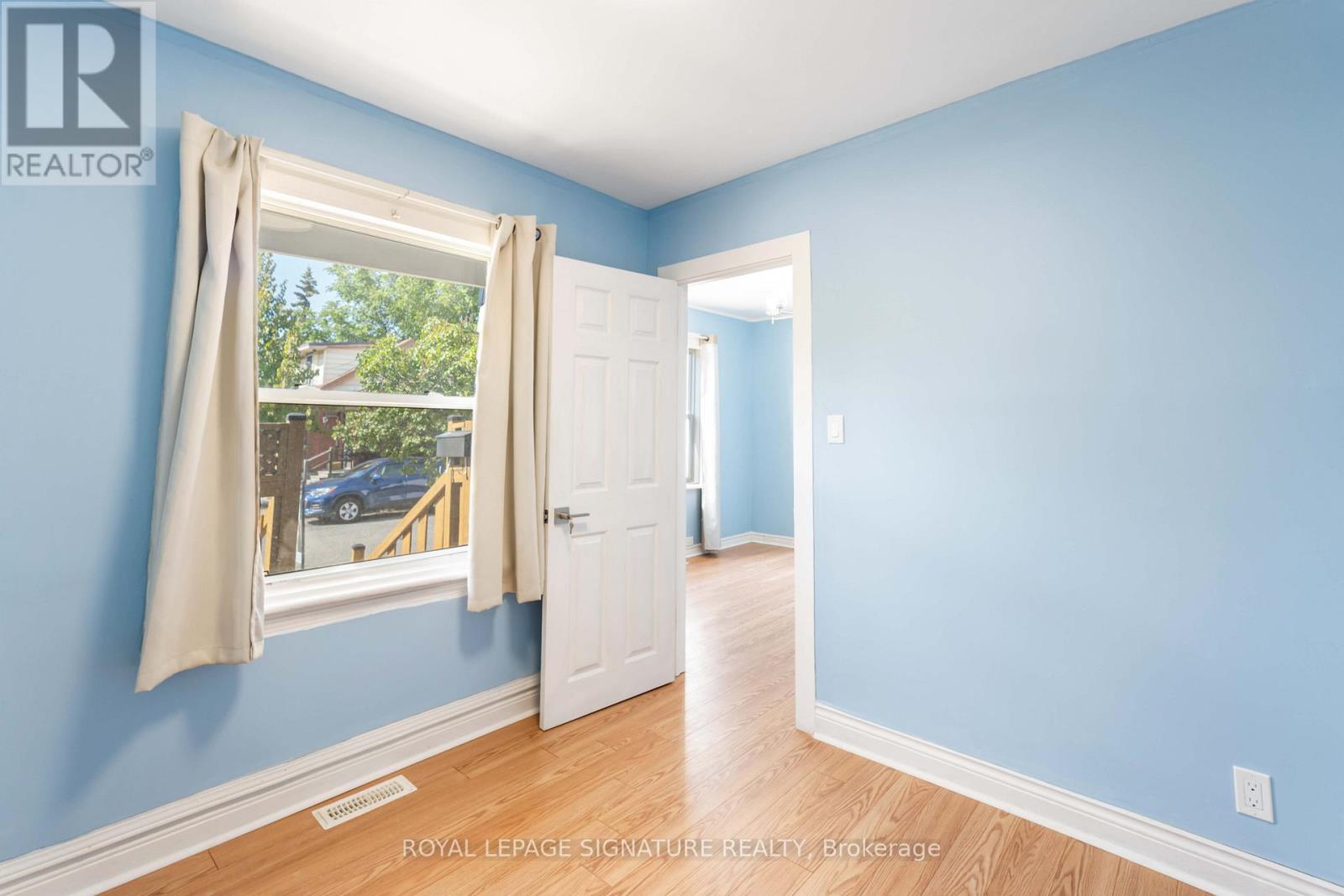 84 Frederick Avenue, Hamilton (Crown Point), Ontario  L8H 4K6 - Photo 27 - X12412972