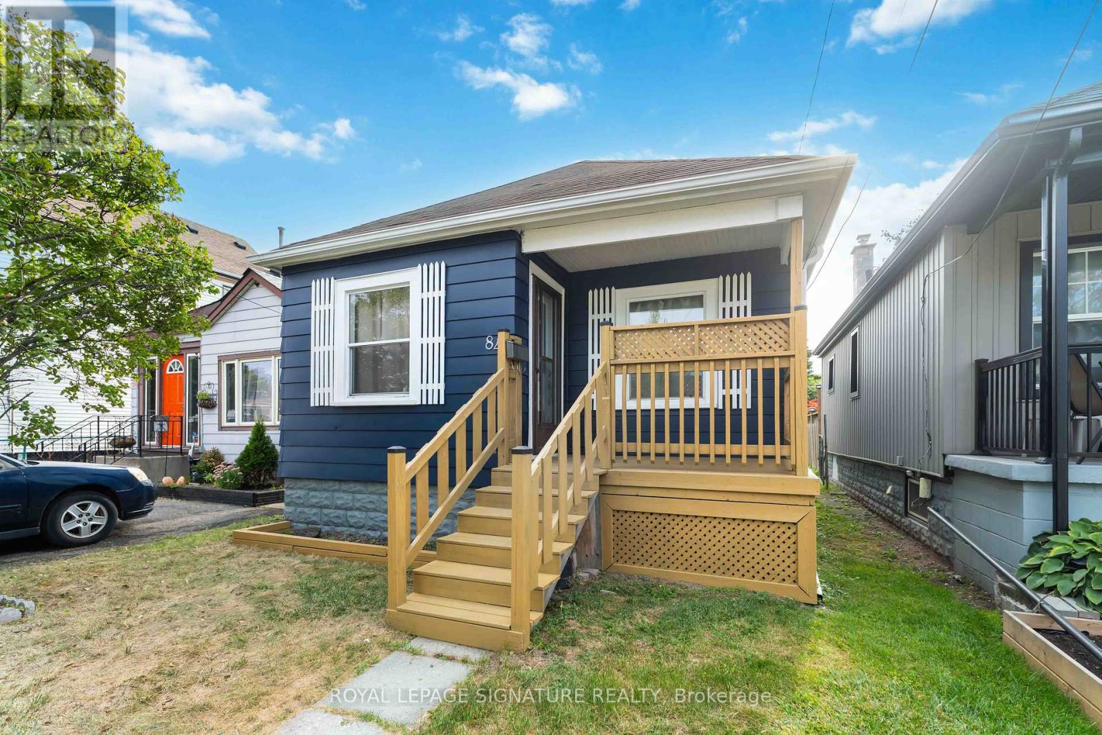 84 Frederick Avenue, Hamilton (Crown Point), Ontario  L8H 4K6 - Photo 3 - X12412972