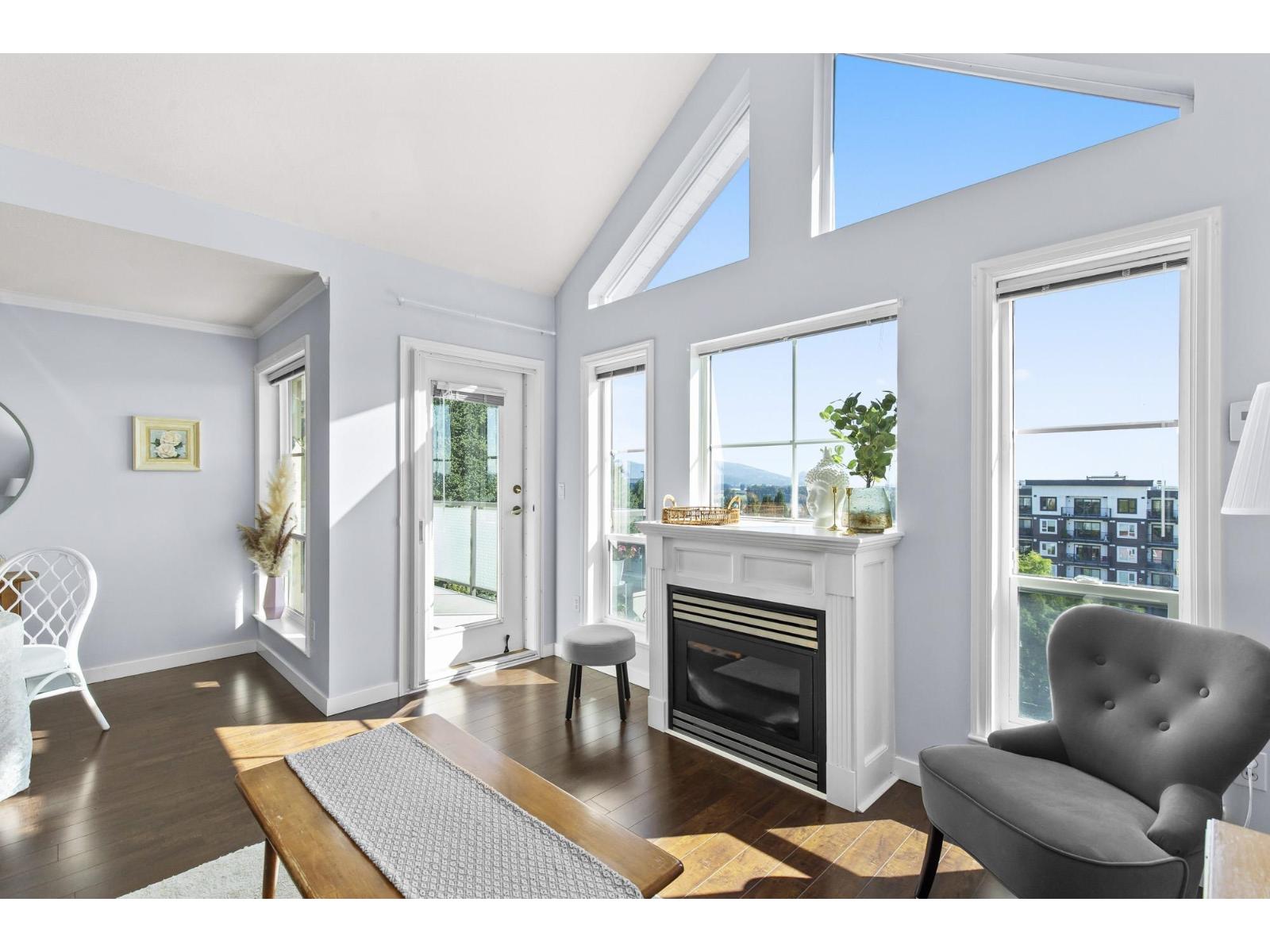 310 33150 4 Avenue, Mission, British Columbia  V2V 7A3 - Photo 1 - R3049550