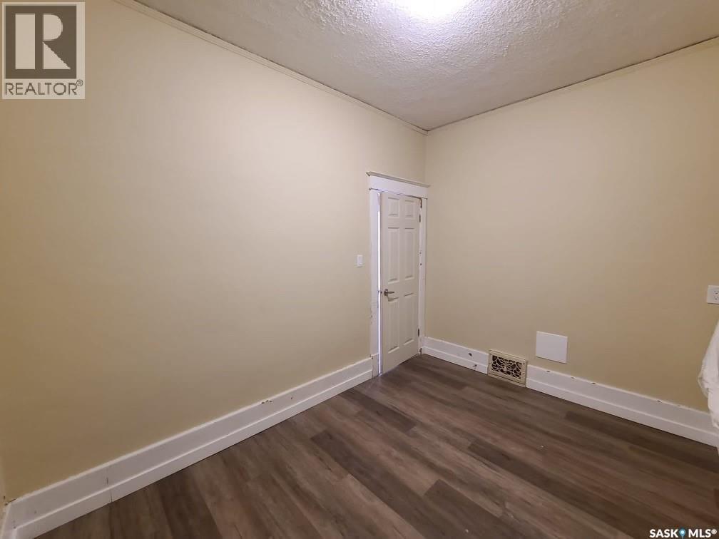 322 H Avenue S, Saskatoon, Saskatchewan  S7M 1W3 - Photo 8 - SK018781