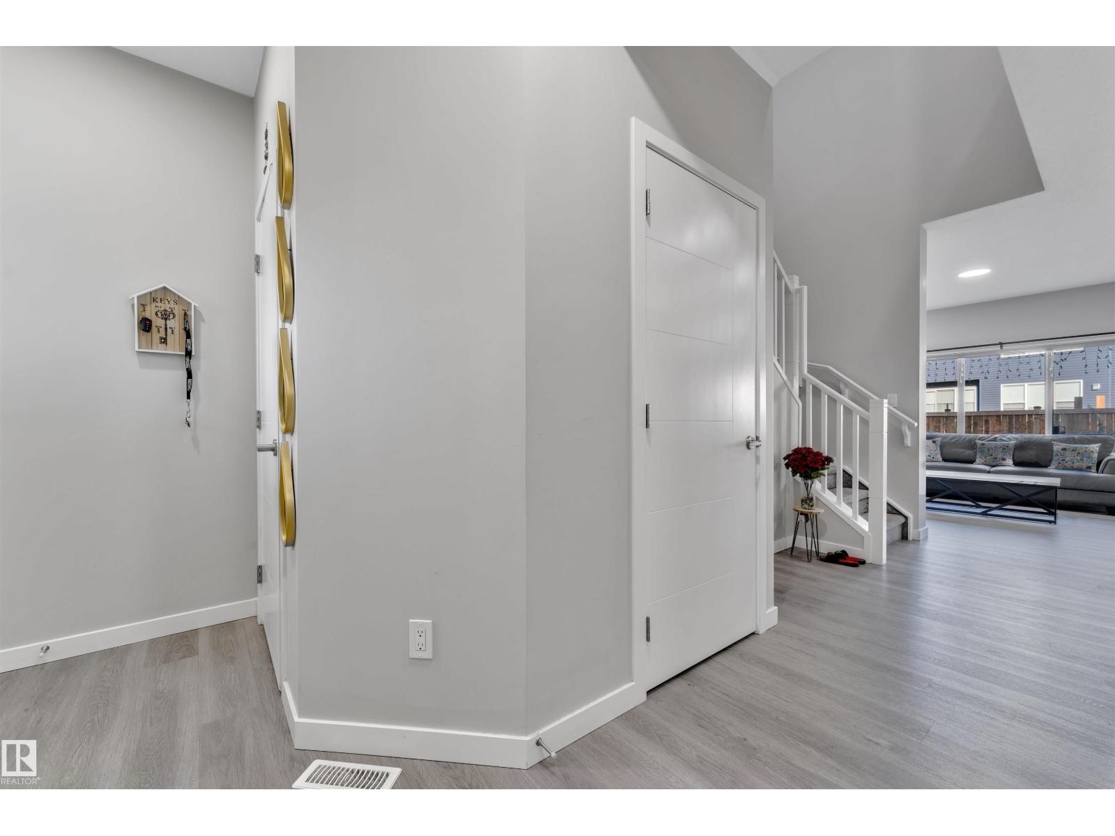 4339 Hawthorn Ld Sw, Edmonton, Alberta  T6X 3A1 - Photo 5 - E4458392