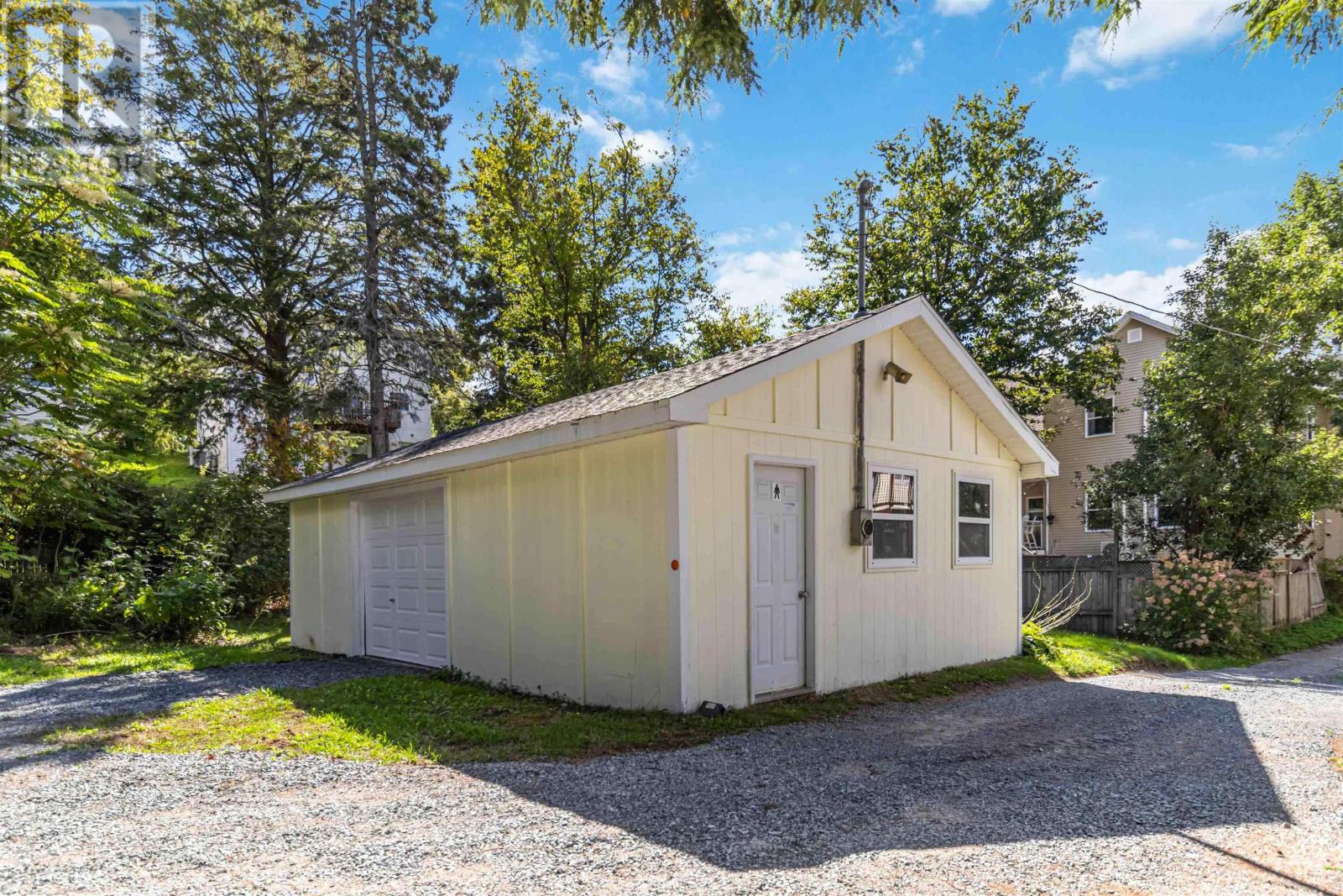 4 & 6 Hemlock Street, Dartmouth, Nova Scotia  B2X 3T3 - Photo 6 - 202523721
