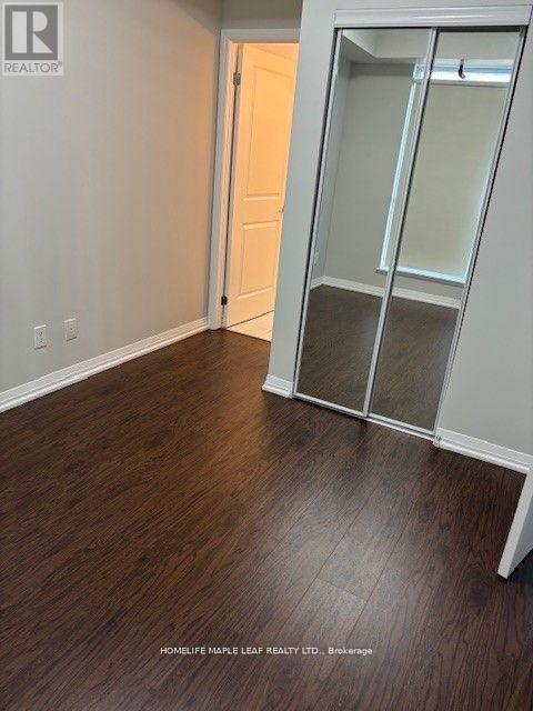 519 - 8 Mercer Street, Toronto, Ontario  M5V 0C4 - Photo 5 - C12413028