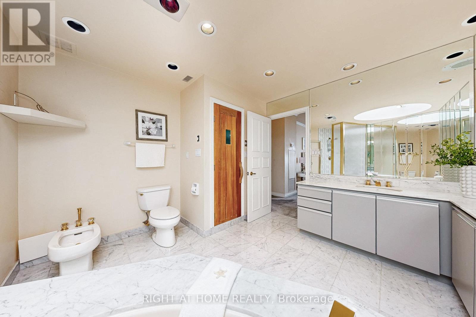 Ph1 - 85 Skymark Drive, Toronto (Hillcrest Village), Ontario  M2H 3P2 - Photo 23 - C12413055