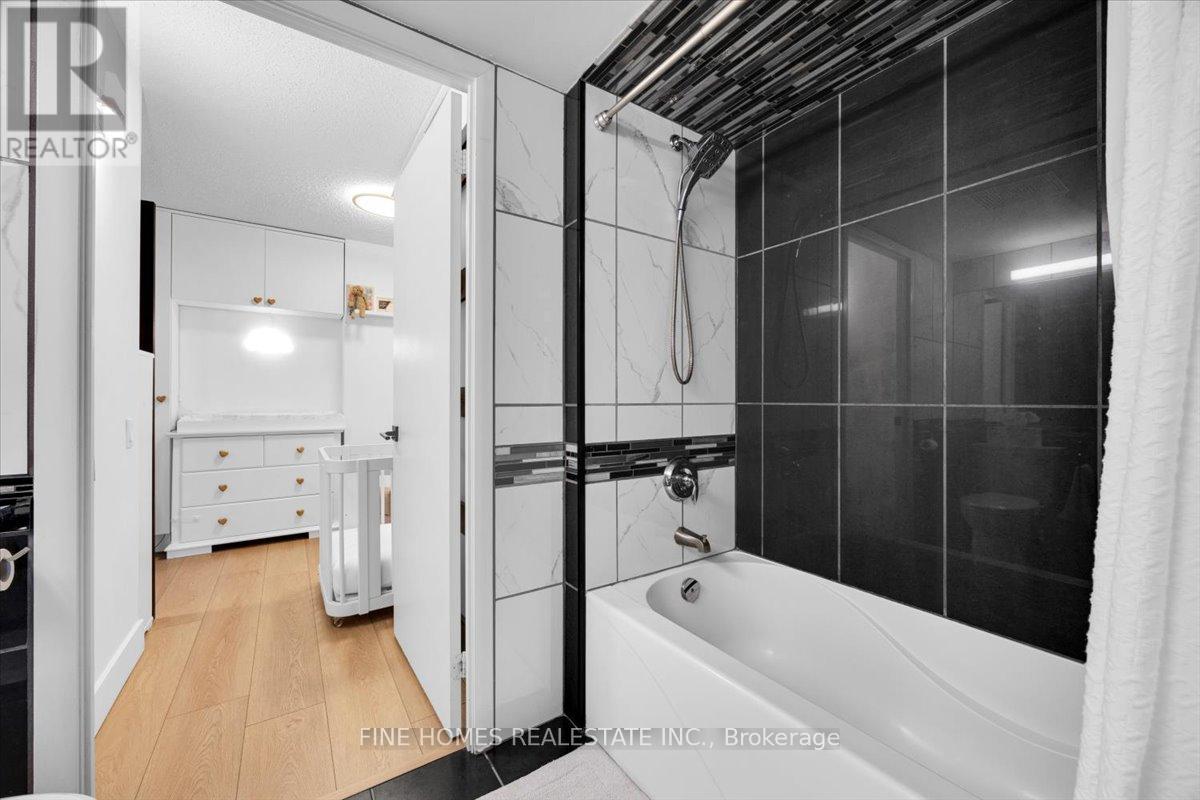 505 - 525 Wilson Avenue, Toronto, Ontario  M3H 1V1 - Photo 17 - C12413159