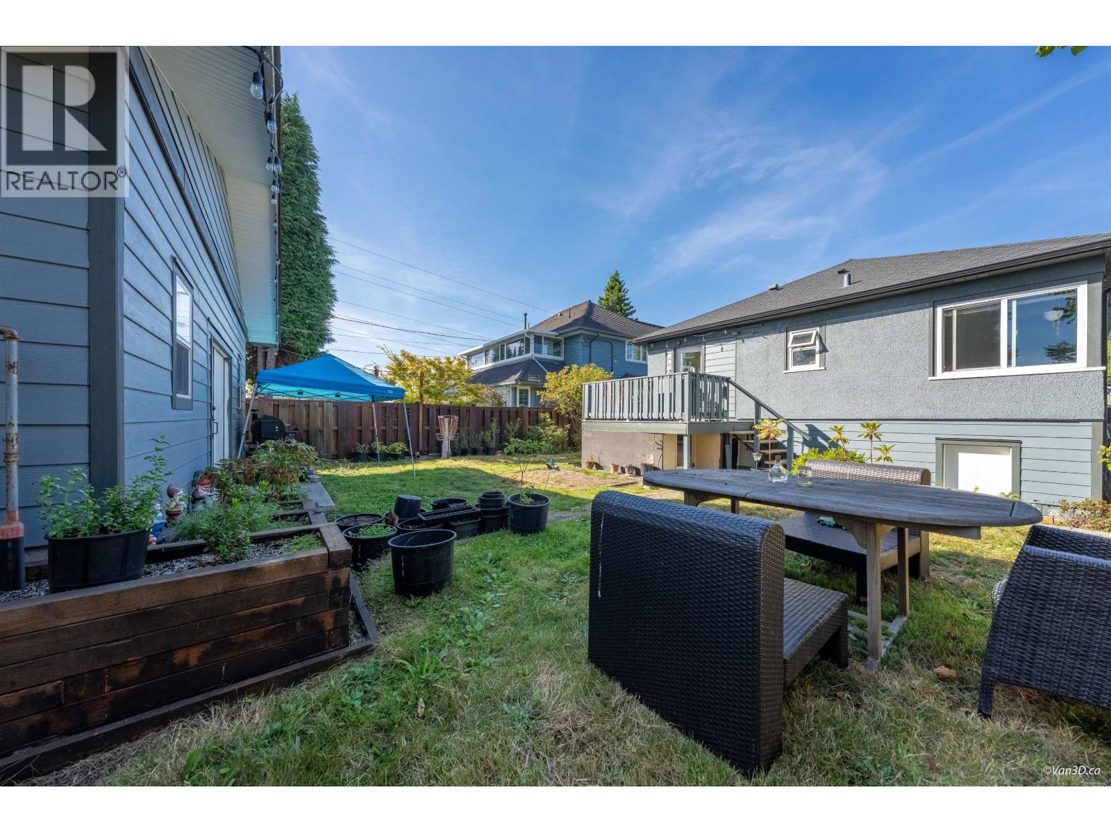 3726 Trinity Street, Burnaby, British Columbia  V5C 1N2 - Photo 24 - R3048471