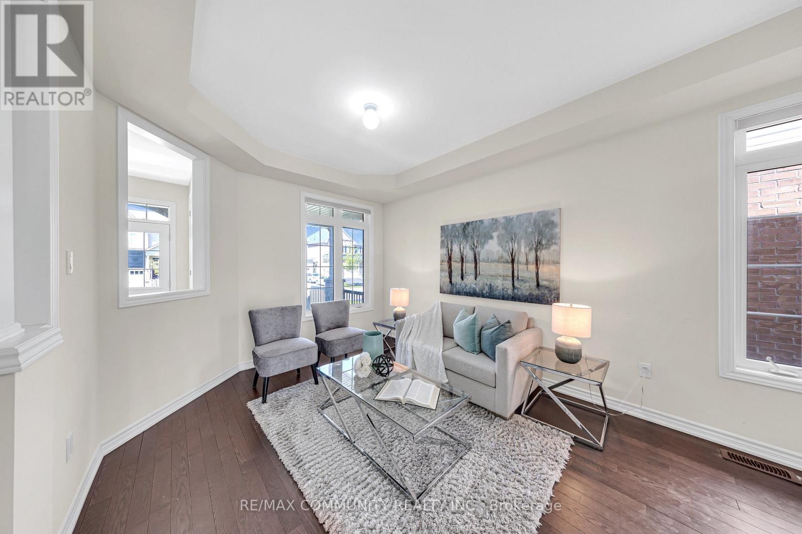 242 Kenneth Cole Drive, Clarington, Ontario  L1C 3K2 - Photo 6 - E12413132