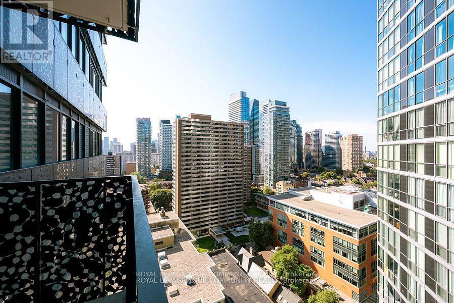 1706 - 55 Charles Street E, Toronto, Ontario  M4Y 1S9 - Photo 29 - C12410161