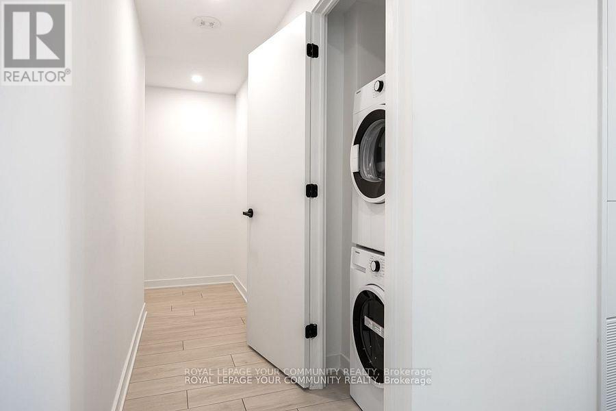1706 - 55 Charles Street E, Toronto, Ontario  M4Y 1S9 - Photo 5 - C12410161