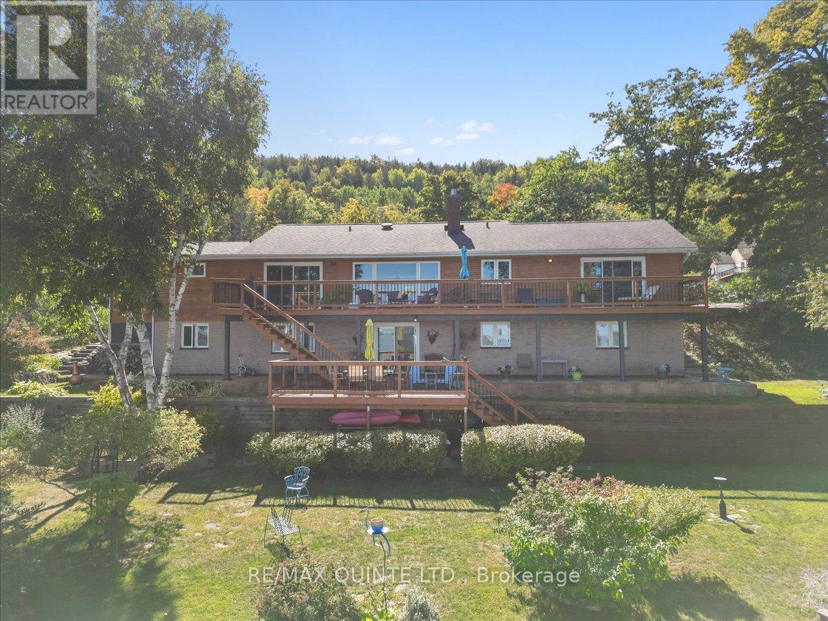 11536 Loyalist Parkway, Prince Edward County, Ontario  K0K 2T0 - Photo 31 - X12413200
