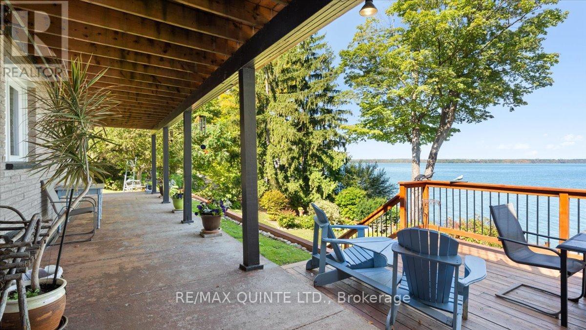 11536 Loyalist Parkway, Prince Edward County, Ontario  K0K 2T0 - Photo 35 - X12413200