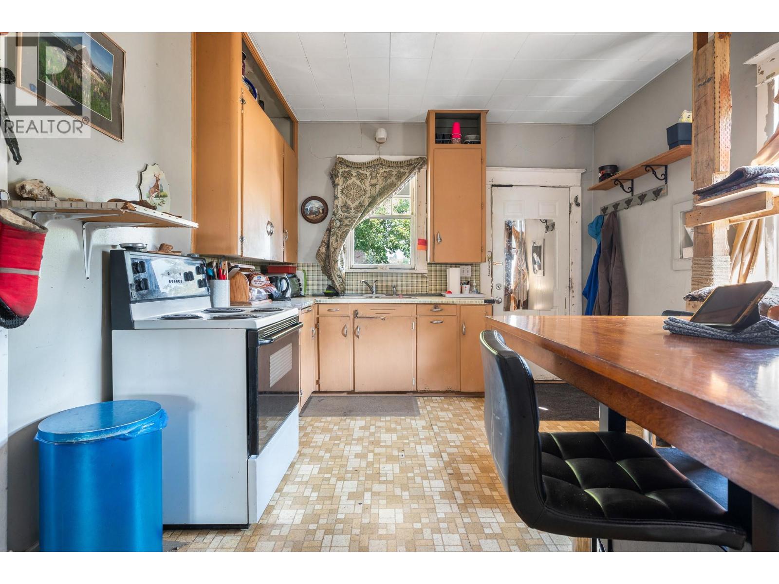 975 25 Avenue, Vernon, British Columbia V1B 3B4 - Photo 6 - 10363133