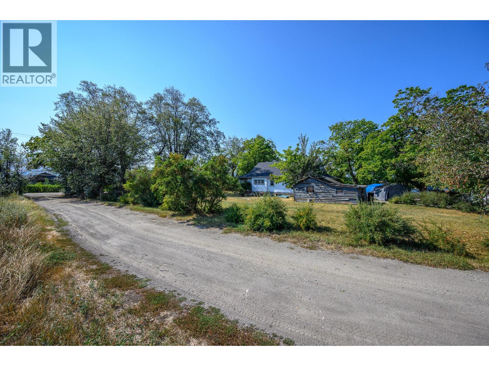 975 25 Avenue, Vernon, British Columbia V1B 3B4 - Photo 39 - 10363133