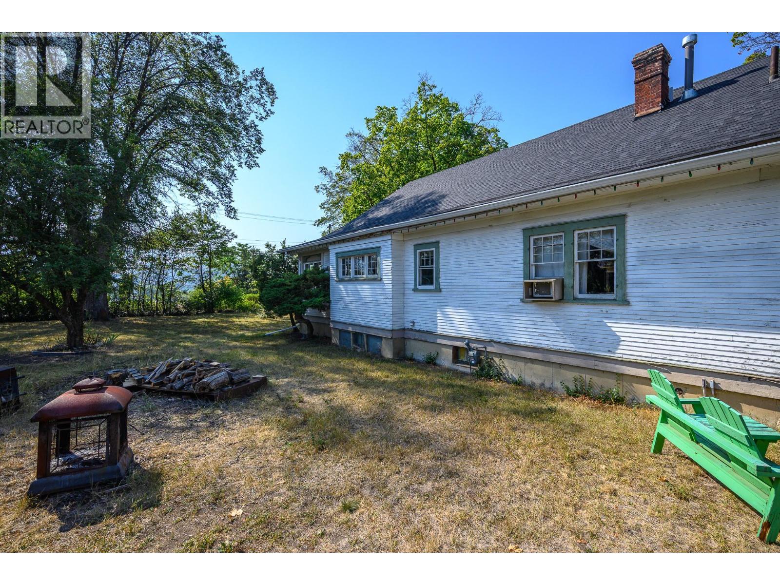 975 25 Avenue, Vernon, British Columbia V1B 3B4 - Photo 29 - 10363133