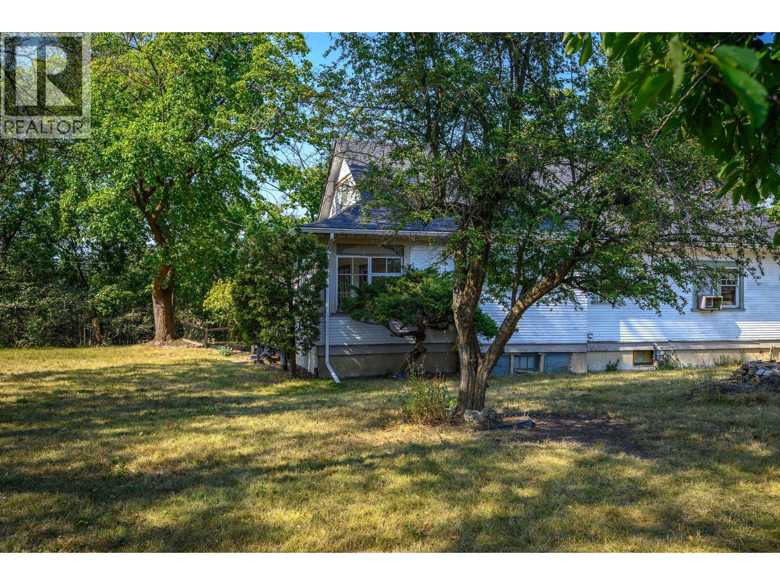 975 25 Avenue, Vernon, British Columbia V1B 3B4 - Photo 31 - 10363133