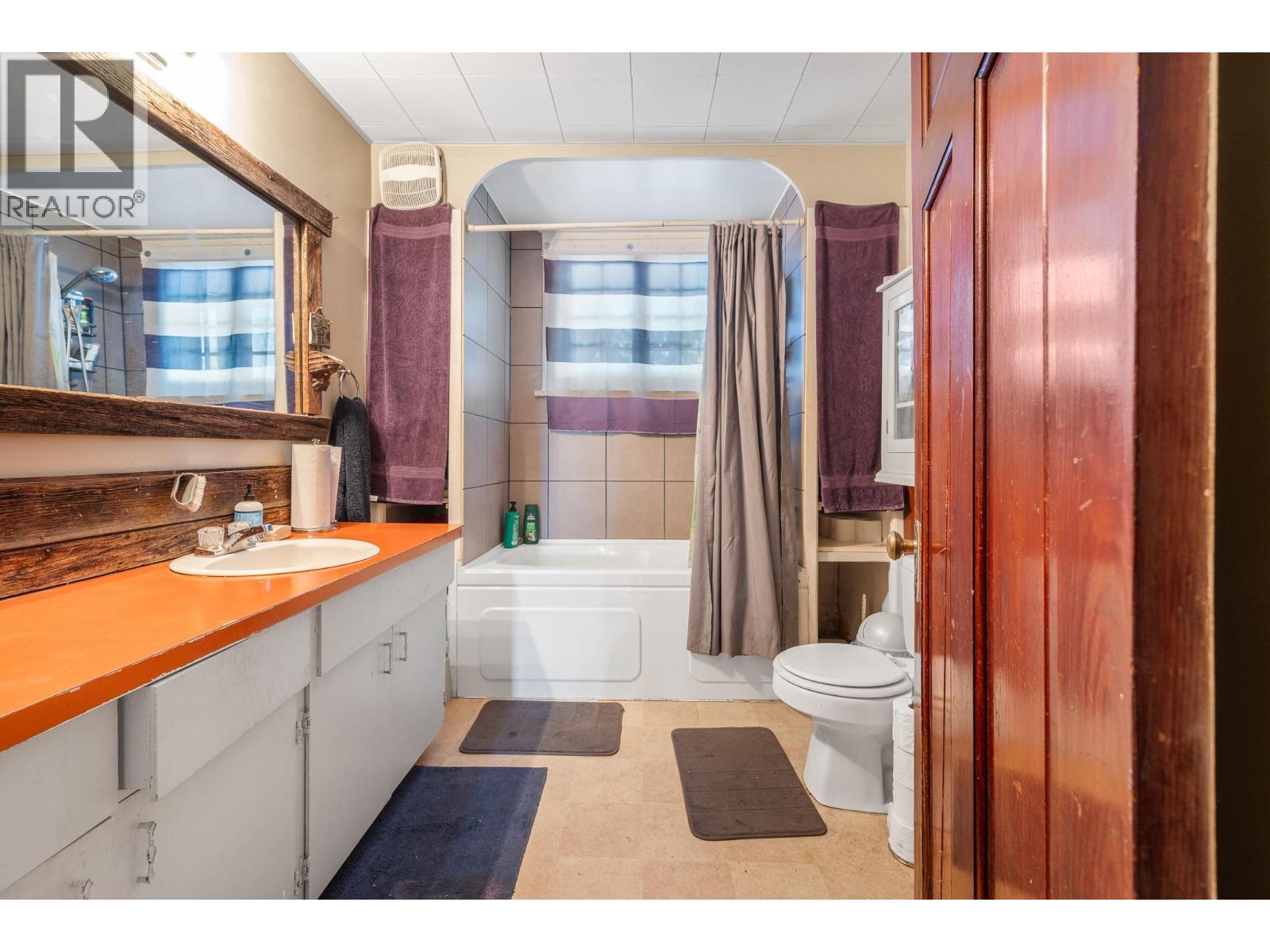 975 25 Avenue, Vernon, British Columbia V1B 3B4 - Photo 18 - 10363133