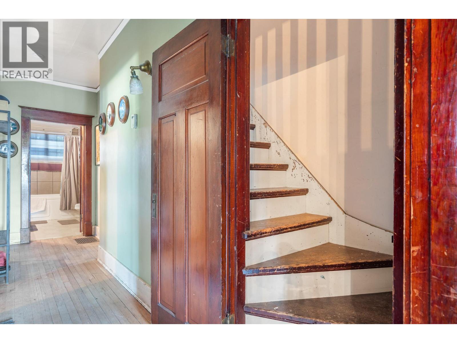 975 25 Avenue, Vernon, British Columbia V1B 3B4 - Photo 15 - 10363133