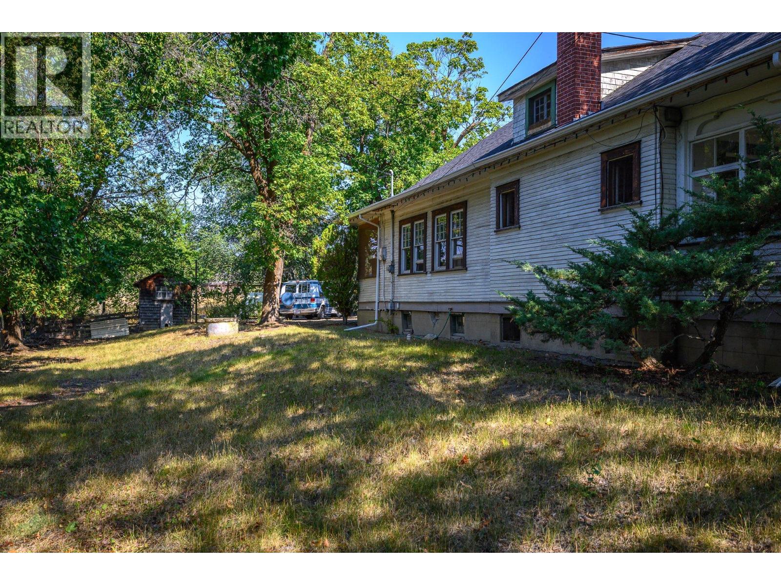 975 25 Avenue, Vernon, British Columbia V1B 3B4 - Photo 36 - 10363133