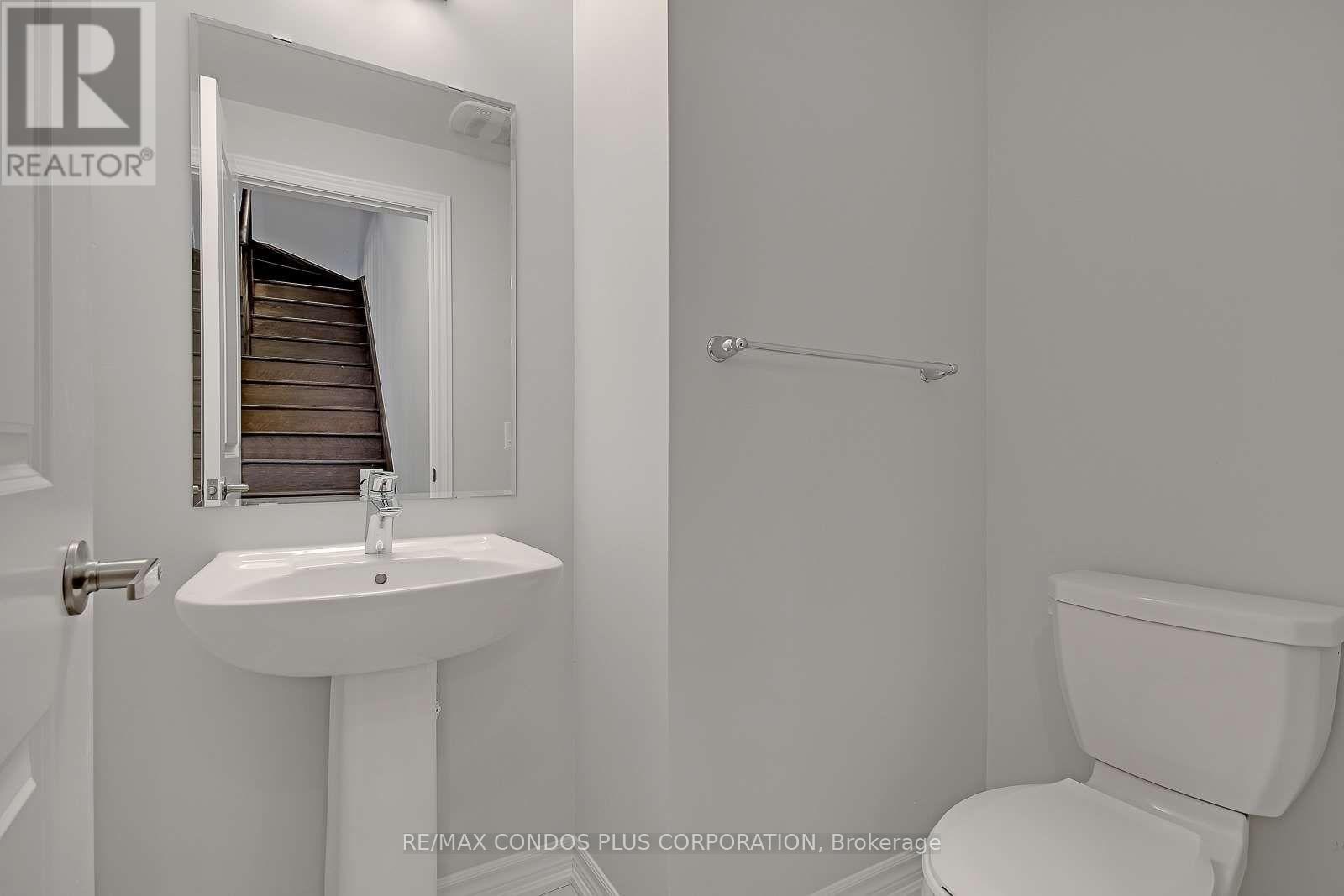 20 - 348 Wheat Boom Drive, Oakville, Ontario  L6H 3Y6 - Photo 3 - W12410376