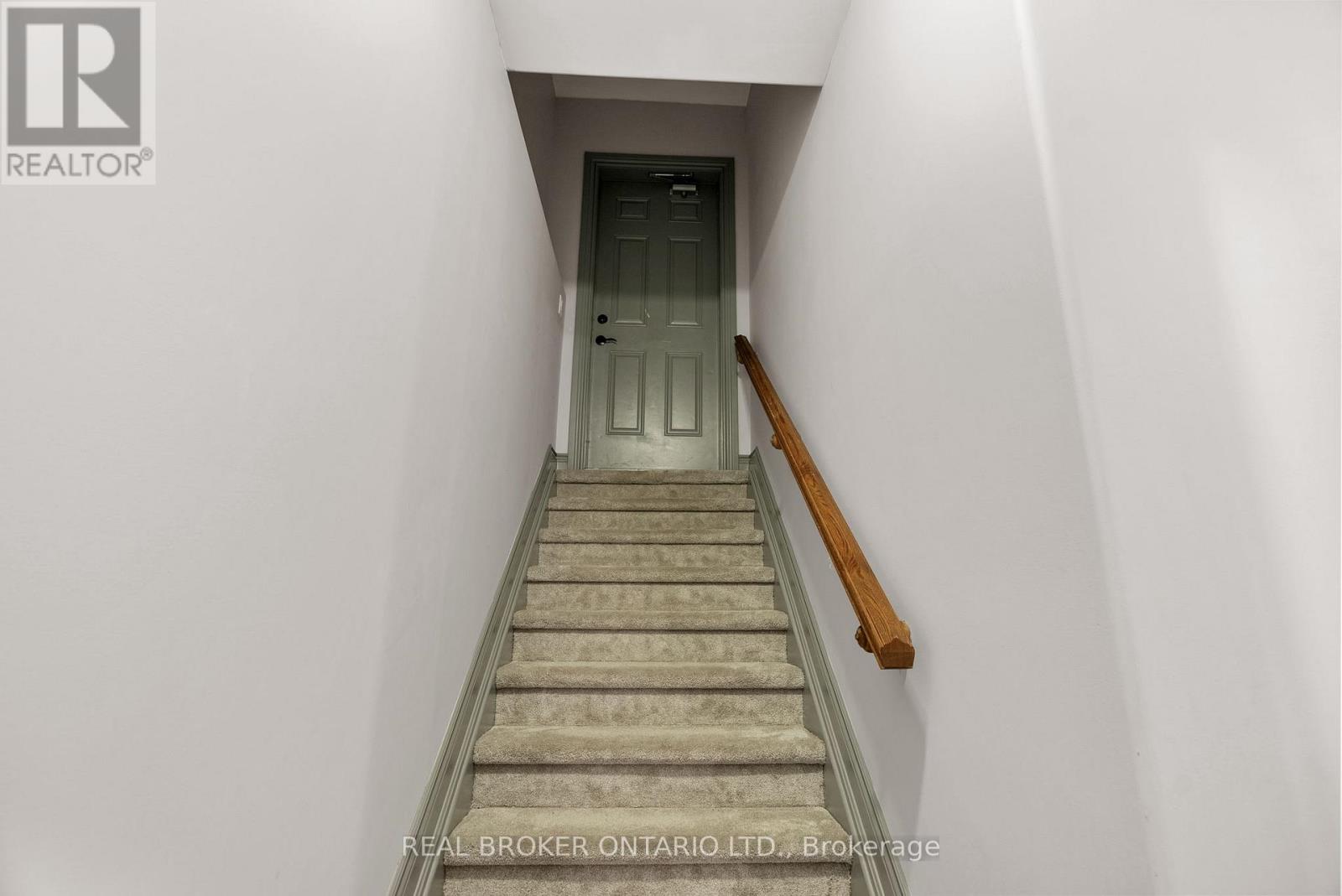 525 Tullamore Street, Ottawa, Ontario  K1X 0A2 - Photo 44 - X12413193