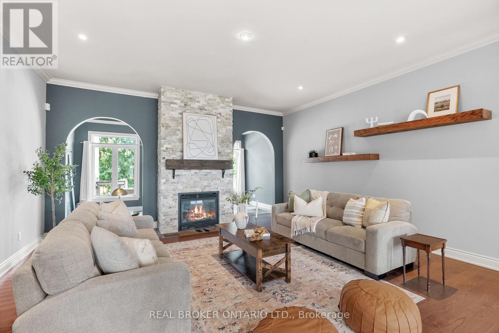 525 Tullamore Street, Ottawa, Ontario  K1X 0A2 - Photo 7 - X12413193