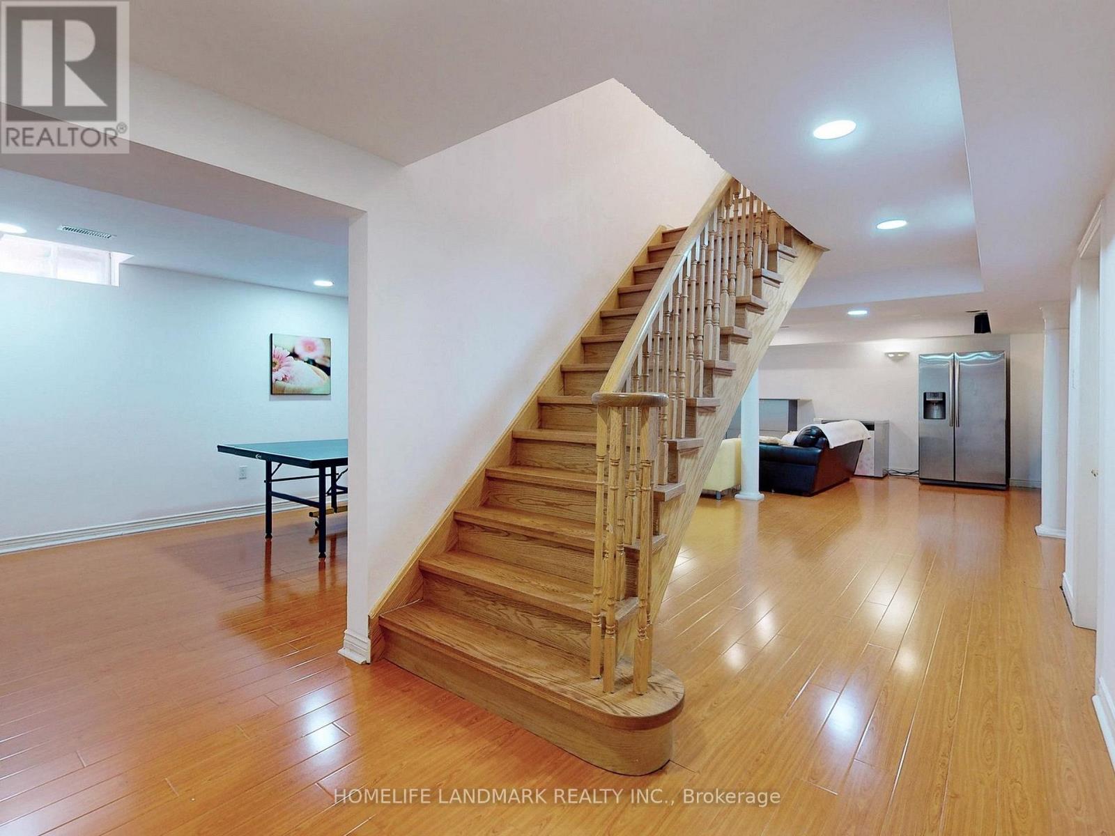 64 Bradgate Drive, Markham, Ontario  L3T 7L9 - Photo 22 - N12413084