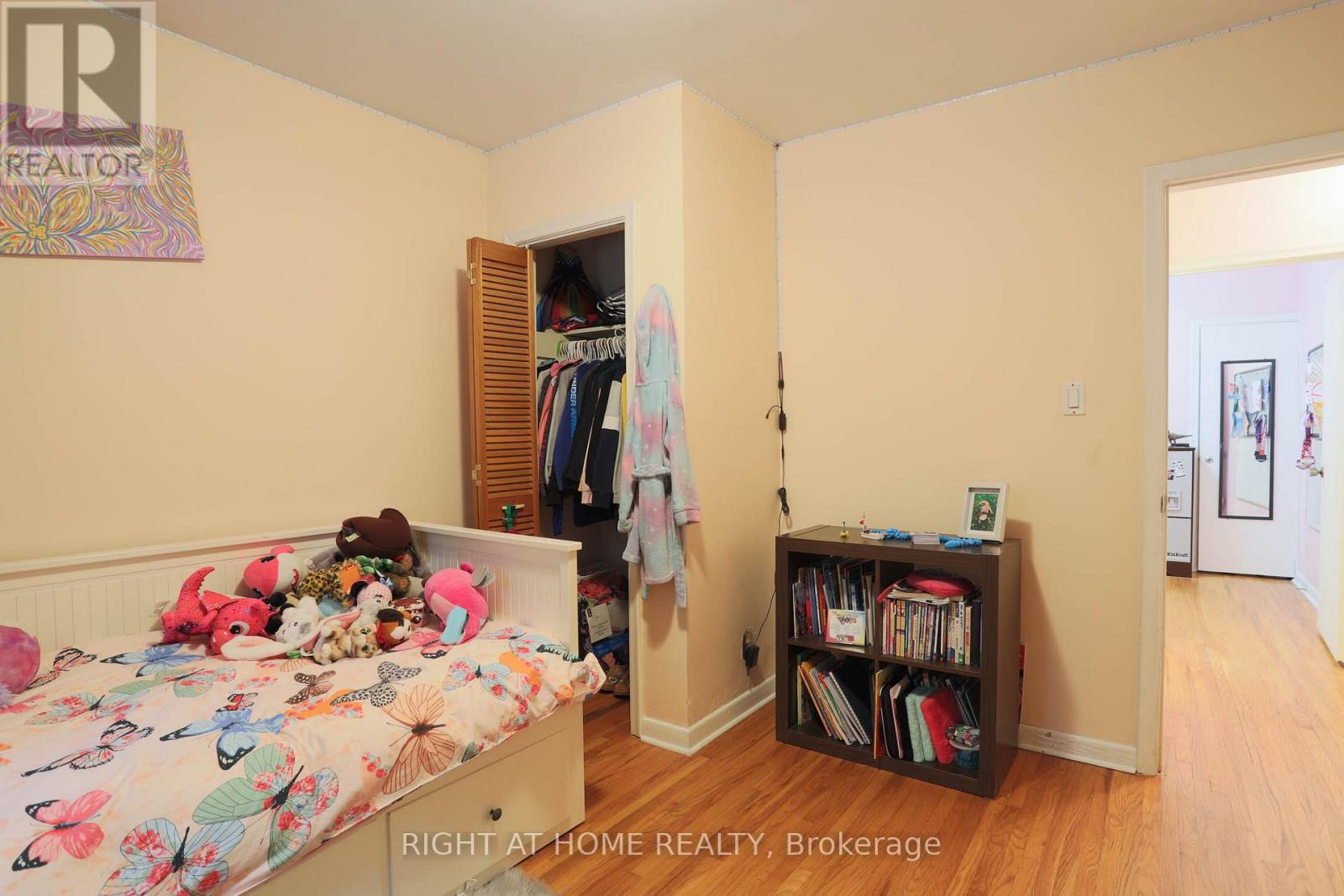 303 Blue Grass Boulevard, Richmond Hill (Crosby), Ontario  L4C 3H3 - Photo 23 - N12413156