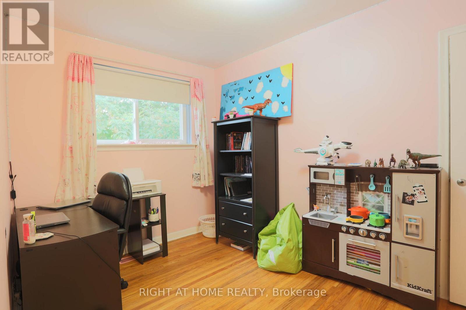 303 Blue Grass Boulevard, Richmond Hill (Crosby), Ontario  L4C 3H3 - Photo 25 - N12413156